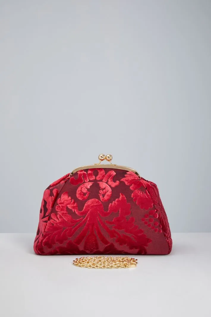 Clutch damascata